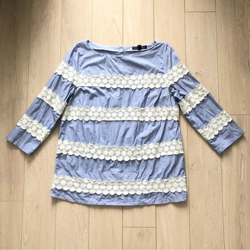 Banana Republic Blue Lace Detailed Top